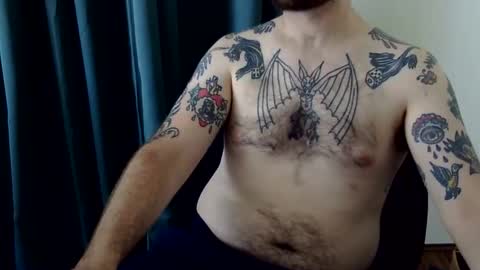 waguylooking online show from March 18, 7:22 am