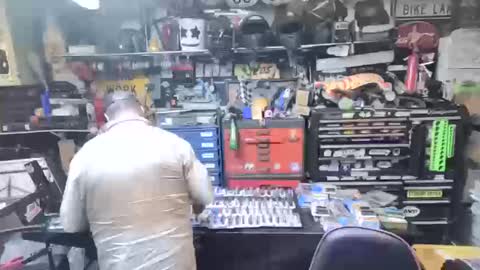 wakesblowinclouds online show from October 20, 2:10 pm