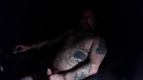 Snapshot of wakeupthedead77 chatting on September 17, 5:52 am Mr. Dead online show from September 17, 5:52 am