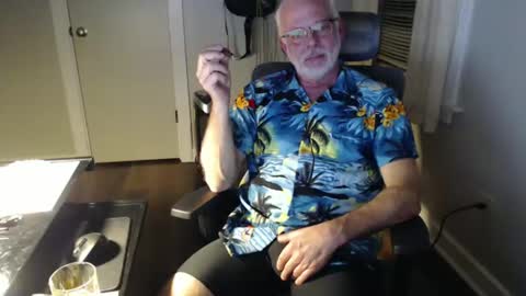 wasted_daze_ online show from December 4, 1:58 am