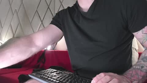 Snapshot of waynemiller_ chatting on January 26, 2:52 pm Wayne online show from January 26, 2:52 pm