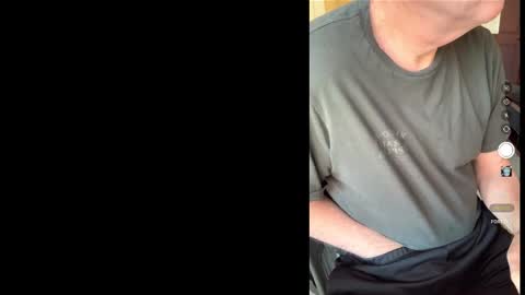 Luvs To Play. online show from December 3, 2:05 pm