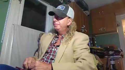 Snapshot of weber444 chatting on September 27, 7:17 am weber444 online show from September 27, 7:17 am