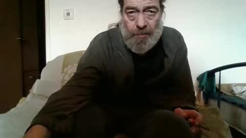 Snapshot of weibergerd333 chatting on February 15, 1:05 pm Gerd online show from February 15, 1:05 pm