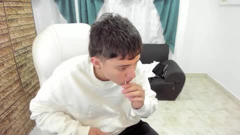 Wesley Boy online show from February 17, 7:35 pm