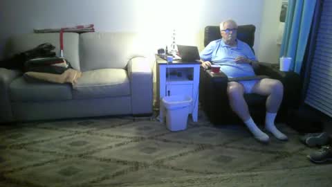 Snapshot of westtexas50 chatting on October 2, 5:11 am westtexas50 online show from October 2, 5:11 am