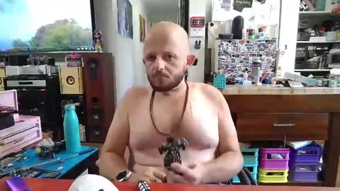 wheelzie online show from January 5, 2:06 am