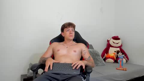 Camilo R online show from March 7, 2:04 am