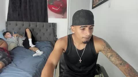white online show from June 1, 2:45 am