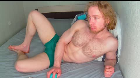 whitebars22 online show from April 3, 5:26 am