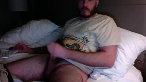Snapshot of whitebubblebutt44 chatting on February 10, 3:24 am whitebubblebutt44 online show from February 10, 3:24 am