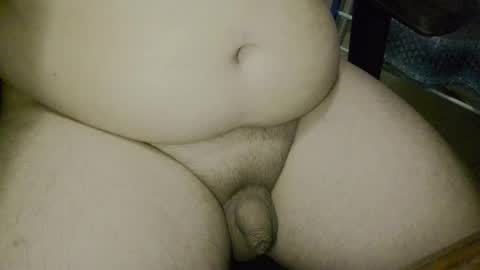 Snapshot of whitelines19 chatting on October 3, 2:05 am whitelines1991 online show from October 3, 2:05 am