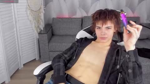 Geoffrey online show from November 1, 12:42 pm