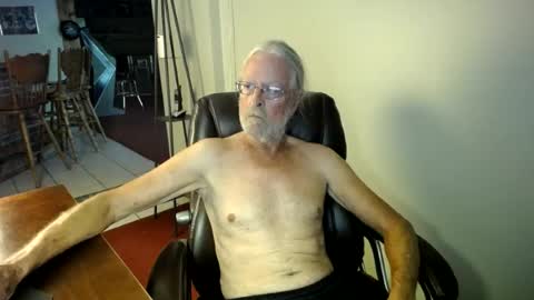 whofcares2 online show from June 29, 1:44 pm