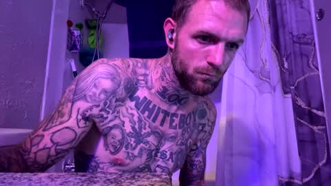 whyteboi8989 online show from September 9, 1:49 am