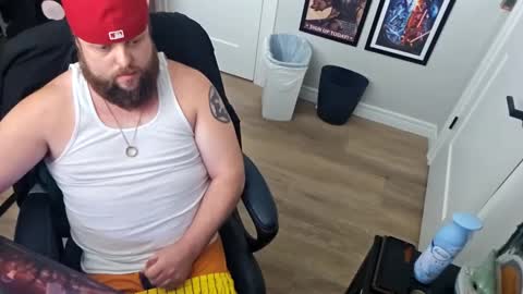 Snapshot of wifebeatershirtdude chatting on September 10, 5:00 pm WiggaInAWifebeater online show from September 10, 5:00 pm