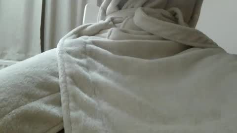 wifewatcher123 online show from March 30, 5:30 am