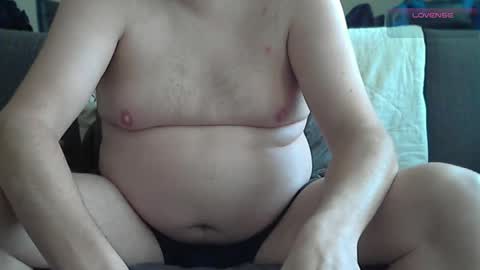Snapshot of wilbert31 chatting on February 27, 9:00 am wilbert online show from February 27, 9:00 am