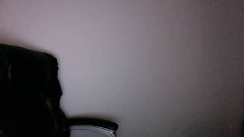 wildnight007 online show from June 4, 3:34 am