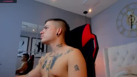 wild online show from October 8, 6:51 am