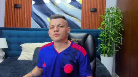 wild online show from January 17, 2:36 am