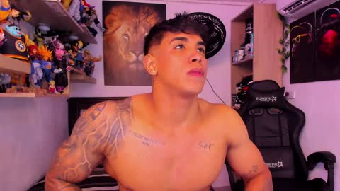 Snapshot of william_dracko9 chatting on January 23, 6:35 pm Dracko online show from January 23, 6:35 pm