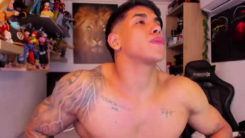 Snapshot of william_dracko9 chatting on October 7, 5:33 am Dracko online show from October 7, 5:33 am