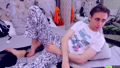 William online show from October 27, 3:42 am