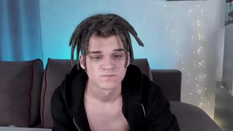 Willie online show from November 20, 10:47 am