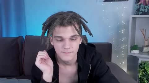 Willie online show from November 15, 11:01 am