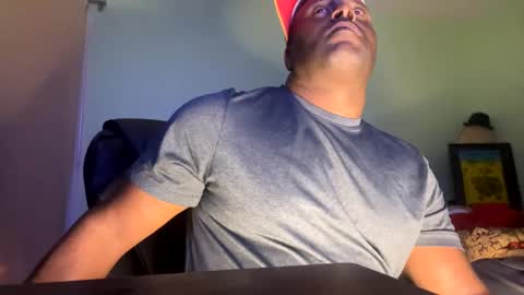 aye mane all yall except nasty need to hit the muhfuggin follow online show from January 6, 2:48 am