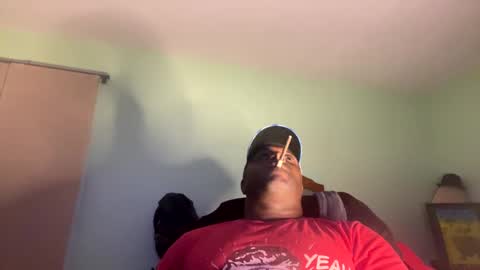 aye mane all yall except nasty need to hit the muhfuggin follow online show from December 7, 8:55 am