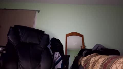 aye mane all yall except nasty need to hit the muhfuggin follow online show from January 28, 7:11 am