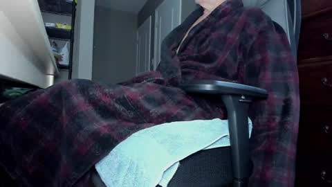 Snapshot of willyskynn chatting on January 11, 5:52 am WillySkynn online show from January 11, 5:52 am