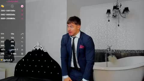 WilsonJules online show from November 18, 5:00 am