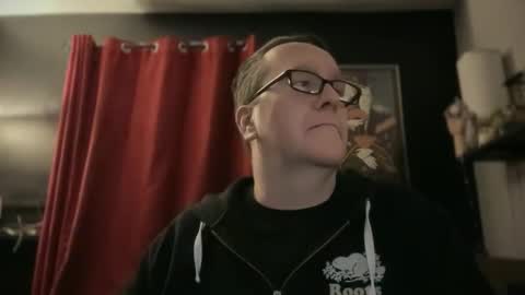 wintyr online show from March 4, 2:07 am