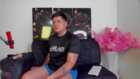 winy_hot online show from February 21, 12:55 am