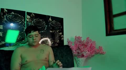 winy_hot online show from February 24, 1:07 am