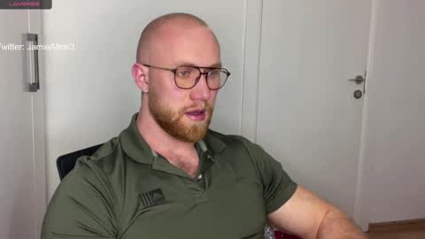 Snapshot of wlademarbergs chatting on March 1, 4:37 am Wlademar online show from March 1, 4:37 am