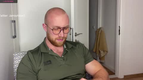Snapshot of wlademarbergs chatting on January 8, 1:32 am Wlademar online show from January 8, 1:32 am