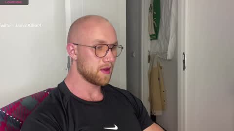 Snapshot of wlademarbergs chatting on December 26, 7:38 pm Wlademar online show from December 26, 7:38 pm
