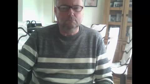 wobble444 online show from June 8, 10:05 am