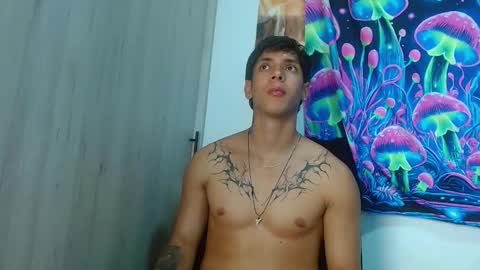 wolf_light online show from December 19, 12:07 am