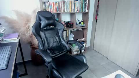 wolker_allan online show from October 28, 6:54 pm