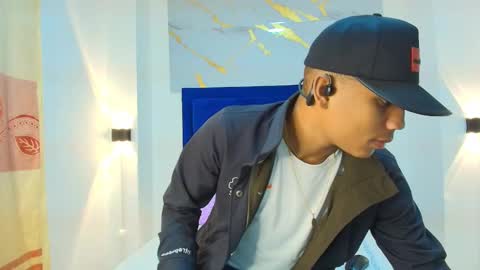 wonder172021 online show from February 5, 11:12 am