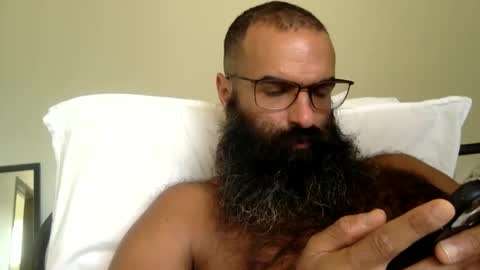 woof_wolf37 online show from November 6, 5:38 pm