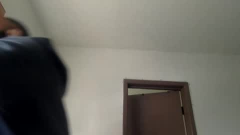 woof_wolf37 online show from February 5, 5:20 pm