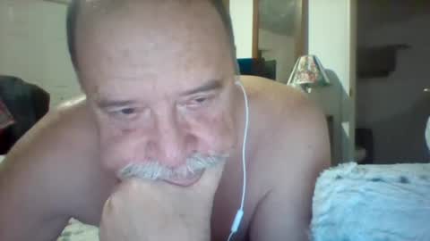 wvmountainlover online show from January 27, 2:20 am