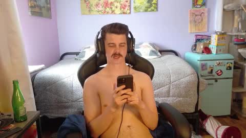 Wyatt online show from December 5, 6:59 pm