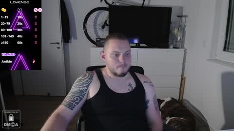 x19marco93x online show from December 19, 6:56 pm